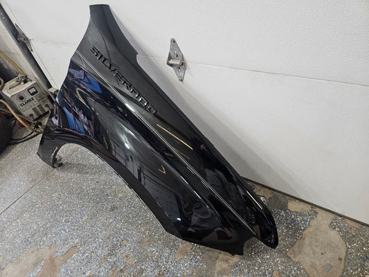2022 SILVRDO15 RH FENDER BLACK GBA 000 32806 - image 2