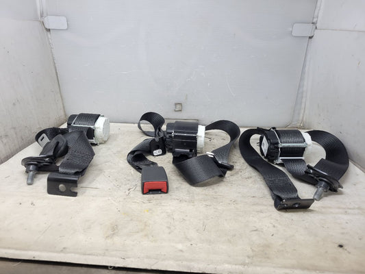 2022 SILVRDO15 REAR SEAT BELTS SET OF 3 BLACK 32866 - image 2