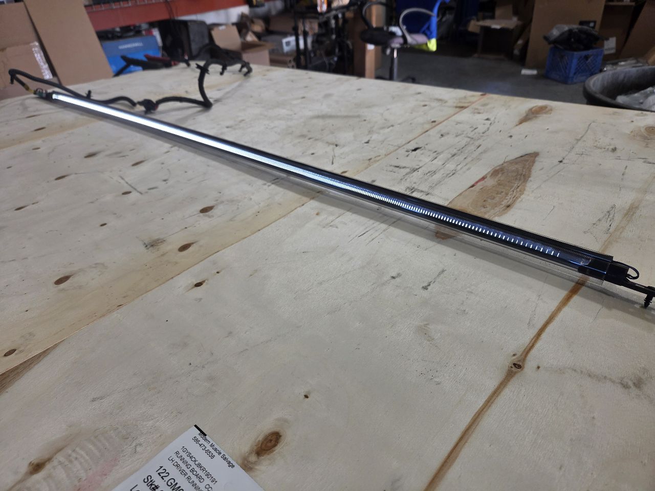 2019 ESCALADE LH DRIVER RUNNING BOARD LIGHT ONLY 32940 - image 9