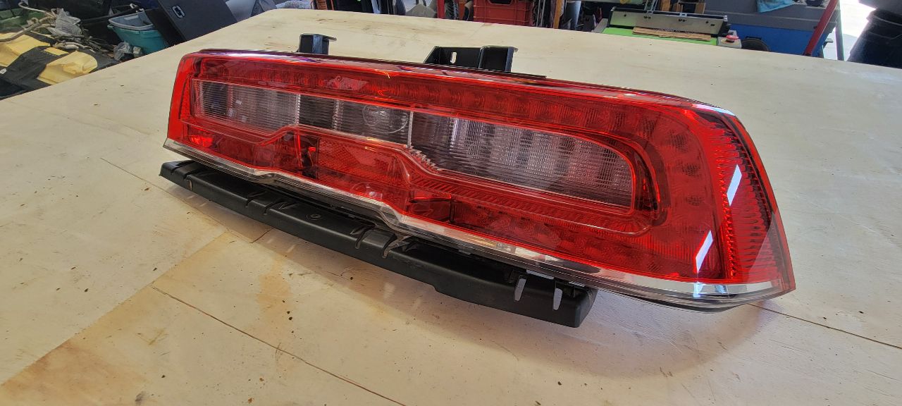 2015 CAMARO RH PASSENGER TAIL LIGHT LED T4F RS 33163 - image 11