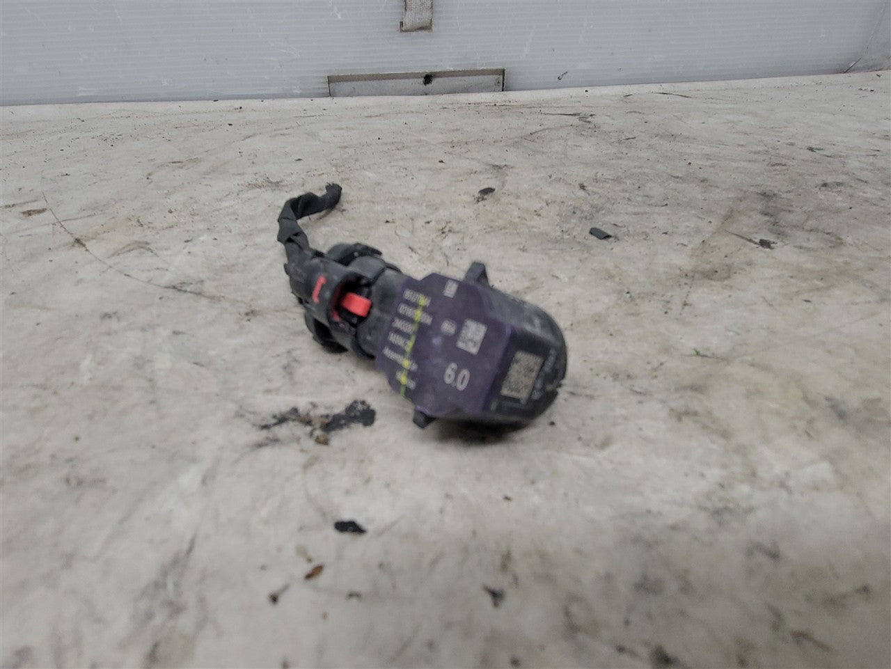 2023 SUBURBN15 OEM PARKING SENSOR 85127044 GREY GXD 33304 - image 8