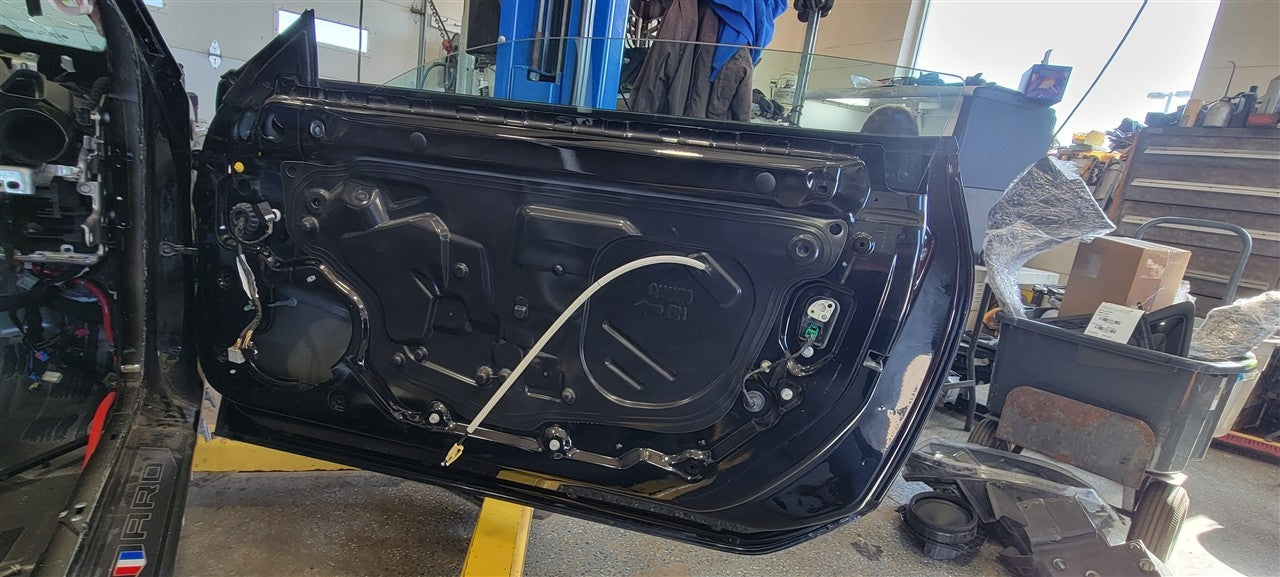2016 CAMARO LH DOOR BLACK GBA 8555 33353 - image 3