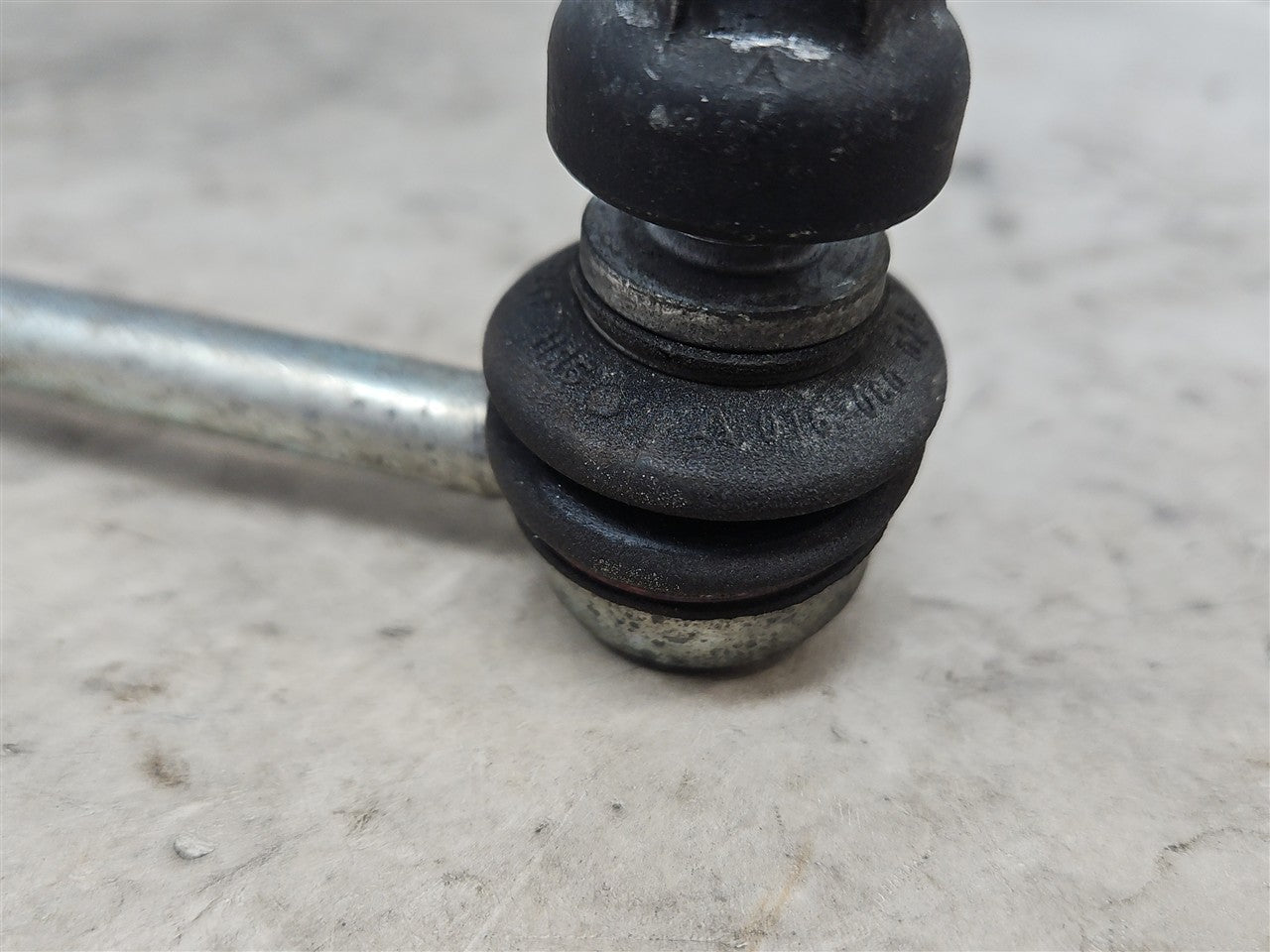 2016 CAMARO OEM LH SWAY BAR END LINK 84962142 33460 - image 8