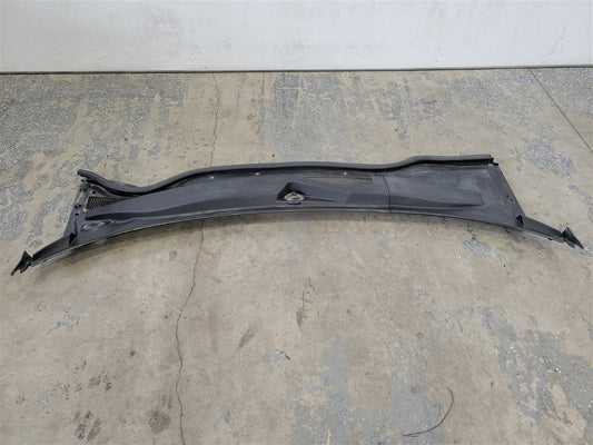2013 CAMARO WINDSHIELD WIPER COWL TRIM PANEL 33785 - image 2