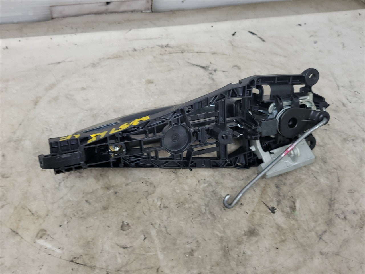 2013 CAMARO LH DRIVER DOOR HANDLE GRAY GLJ 33852 - image 11