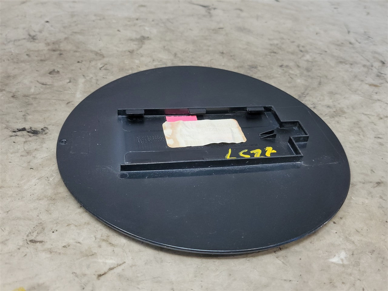 2013 CAMARO GAS TANK FUEL DOOR GRAY GLJ 22978397 33859 - image 8