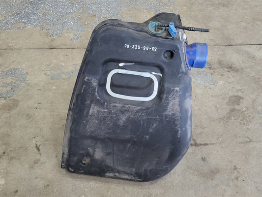 1999 CORVETTE RH FUEL TANK WITH CROSSOVER PUMP 64K 33915 - image 2