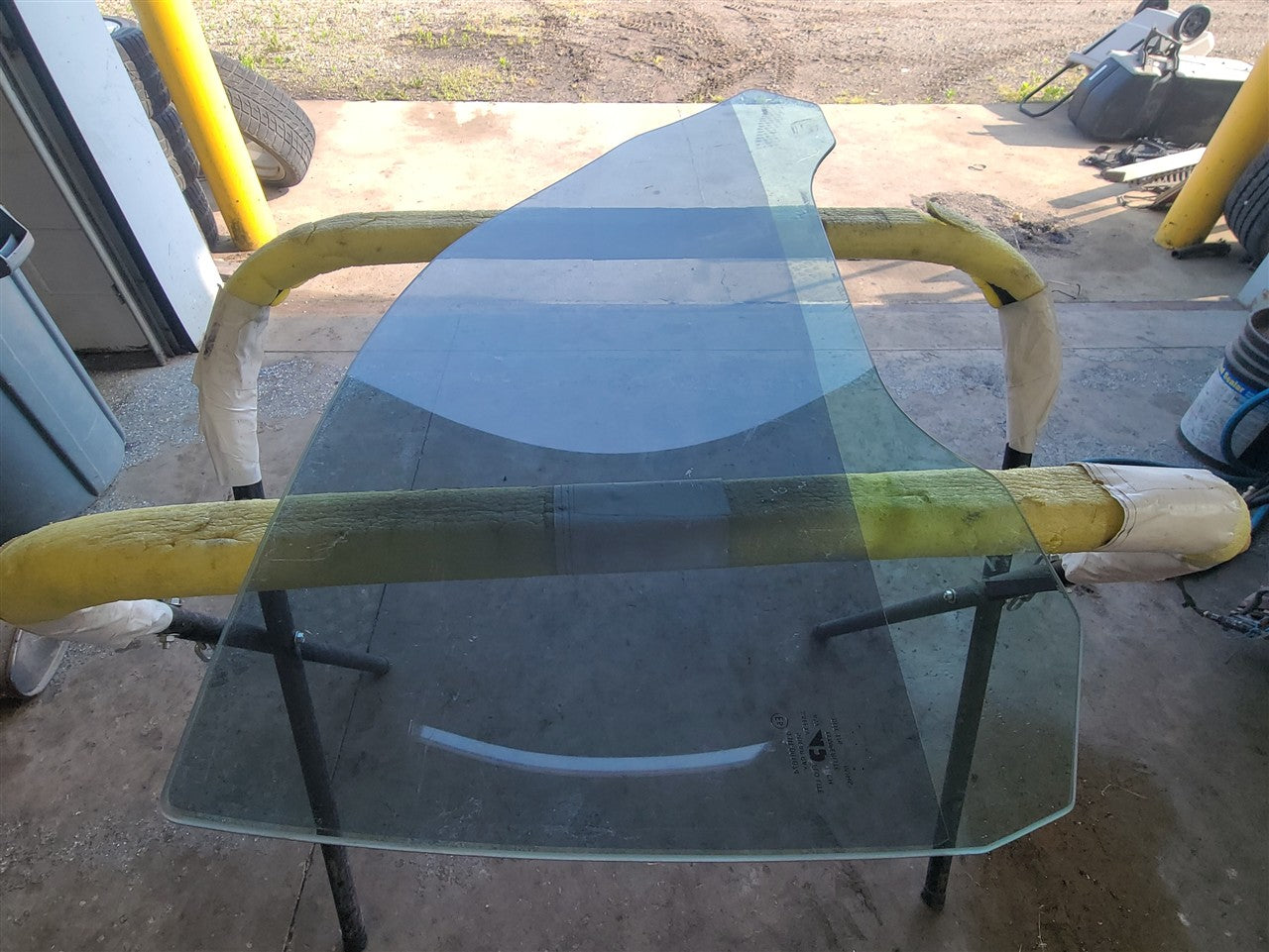 1999 CORVETTE LH DOOR GLASS TINTED 10403189 33989 - image 11