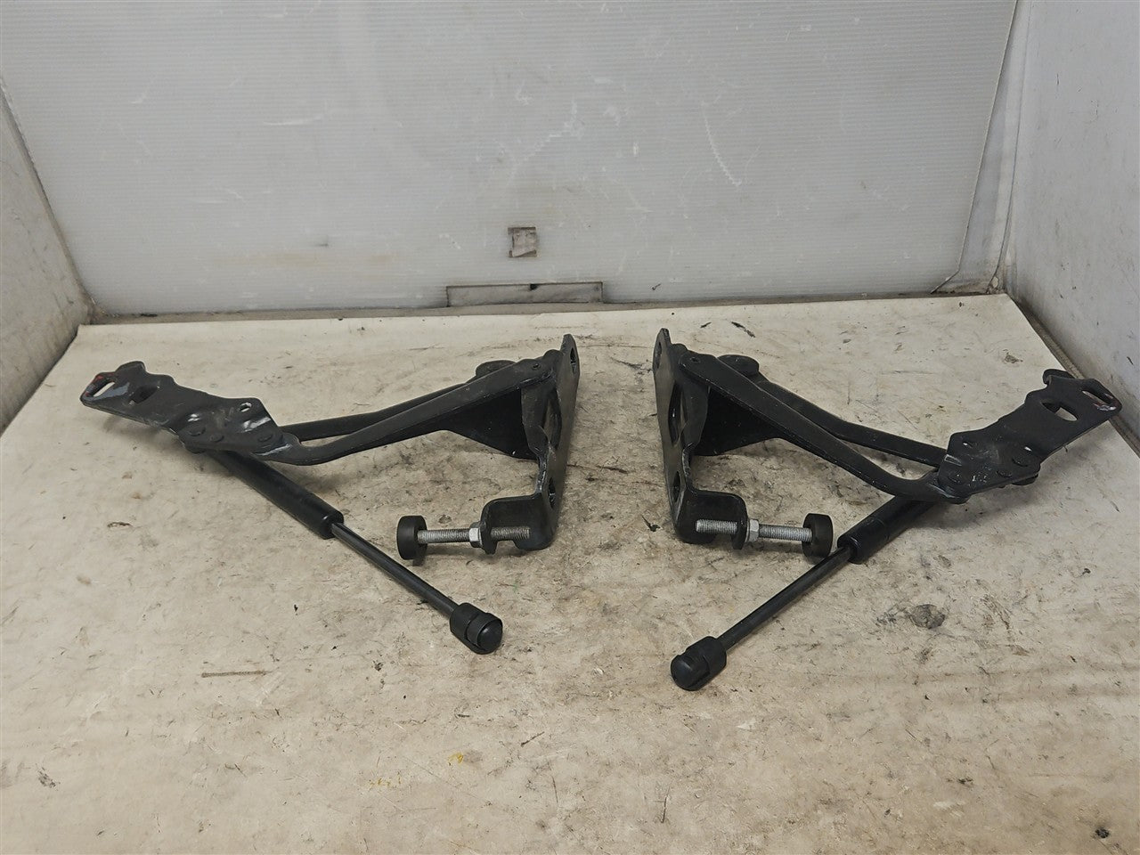1999 CORVETTE HOOD HINGES PAIR LH RH 34002 - image 10