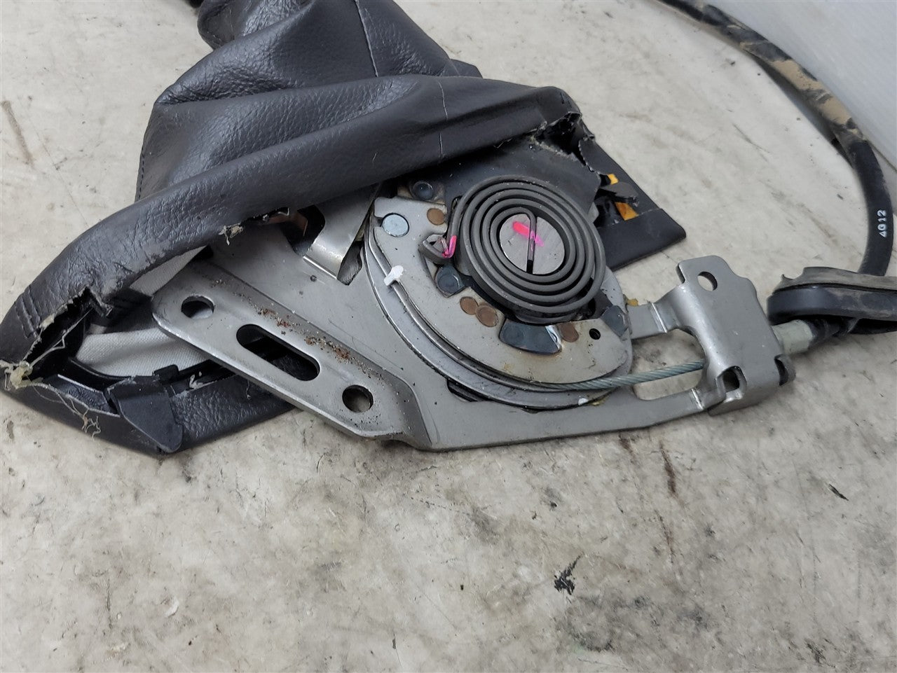 2005 CORVETTE EMERGENCY PARKING PARK E BRAKE EBRAKE HANDLE 52K MILES 34058 - image 9