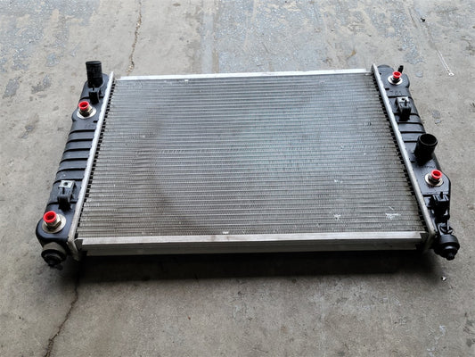 2005 CORVETTE OEM RADIATOR 52K MILES NO LEAKS ID AMM 34081 - image 2