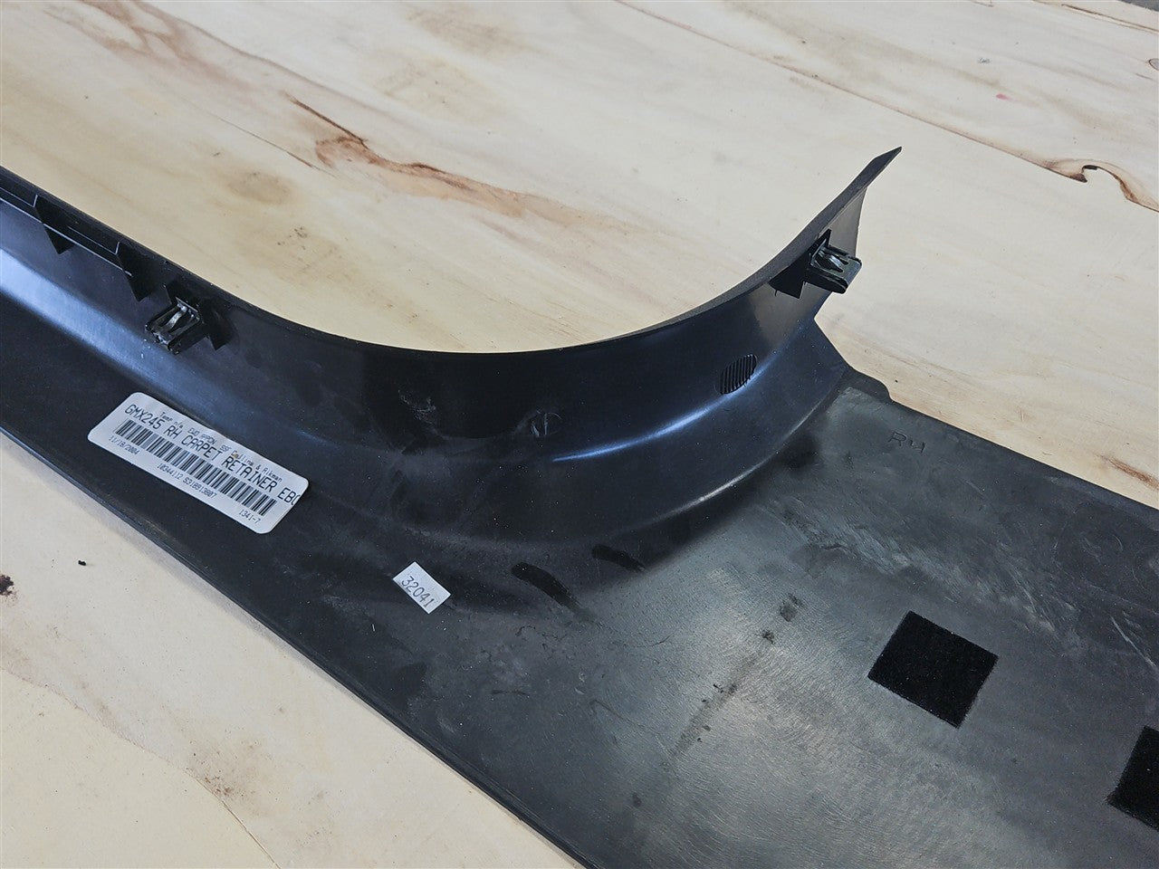 2005 CORVETTE RH PASSENGER DOOR SILL KICK PANEL BLACK 52K 34112 - image 9