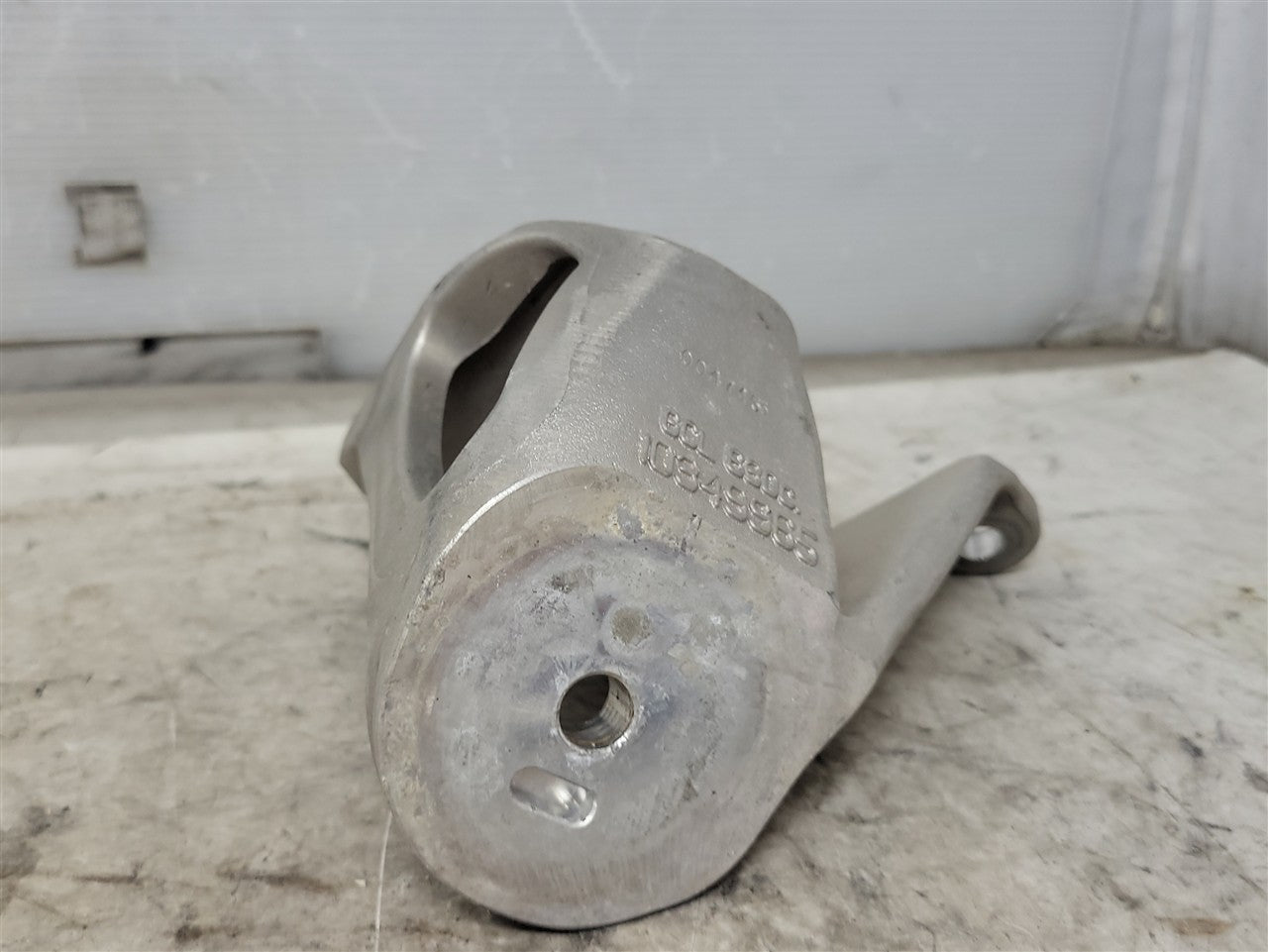 2005 CORVETTE ENGINE MOUNT BRACKETS PAIR LH RH 34126 - image 13