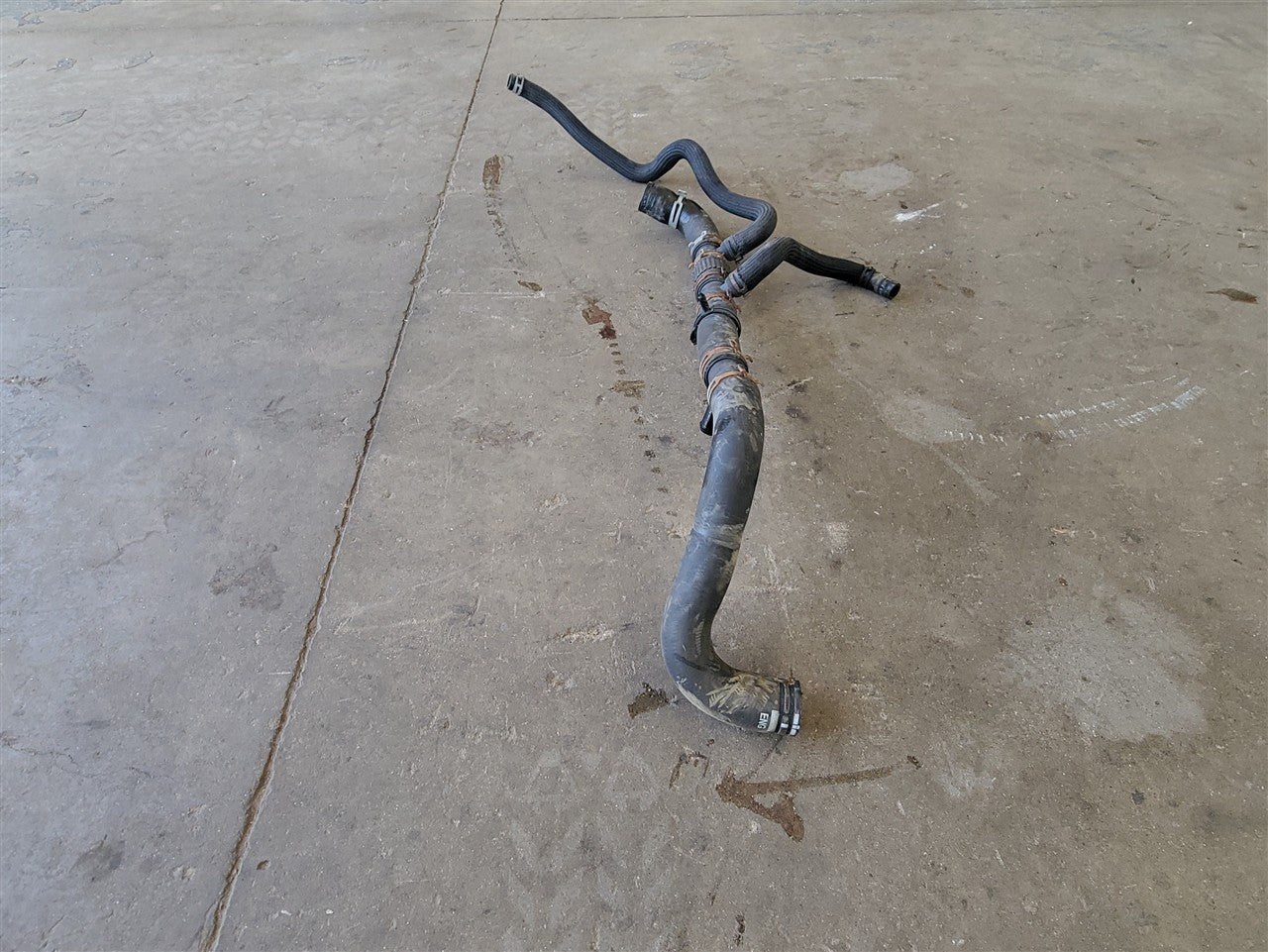 2016 CAMARO LOWER OUTLET RADIATOR HOSE ONLY 34303 - image 10