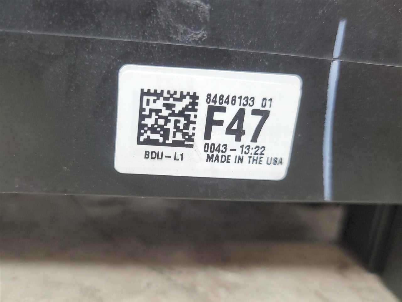 2023 SIERRA150 BATTERY FUSE JUNCTION BOX 84646133 34320 - image 12