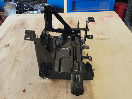 2023 SIERRA150 OEM BATTERY TRAY 84963924 34344 - image 2