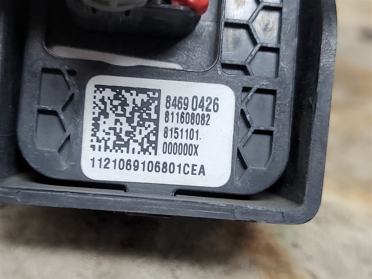 2021 SILVERADO FRONT GRILLE CAMERA 84690426 WITH WIRE HARNESS & MOUNT 34475 - image 9