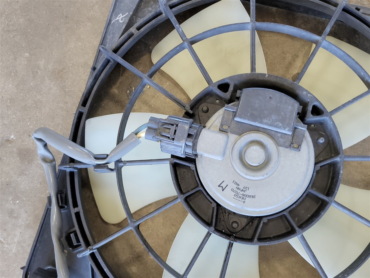 Used OEM 2012-2015 CAMARO RADIATOR COOLING FANS DUAL 6 2L, actual item photo 15
