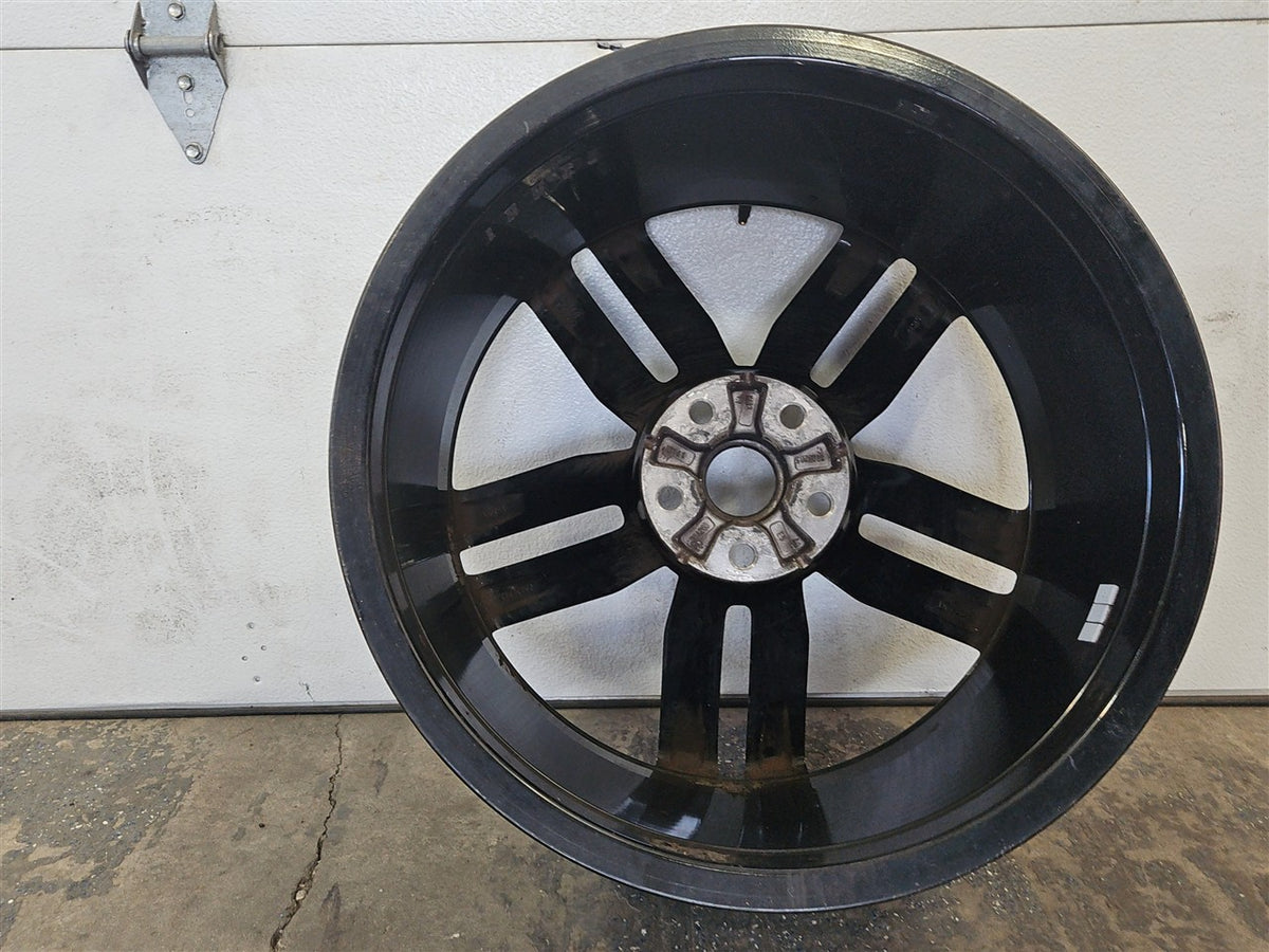 Used OEM 2016-2024 CAMARO 20 INCH REAR WHEEL 20X9 5 BLACK WITH RED, actual item photo 17