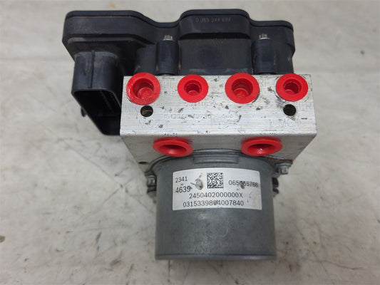 Used OEM 2016 CAMARO SS 6 2L ABS PUMP AND MODULE 23414639, actual item photo 2