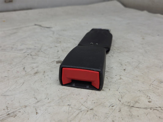 Used OEM 2016-2024 CAMARO REAR SEAT BELT BUCKLE DRIVER LH OR, actual item photo 2