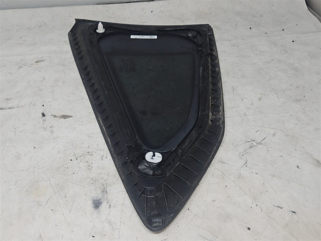 Used OEM 2016-2024 CAMARO QUARTER GLASS RH PASSENGER COUPE, actual item photo 7
