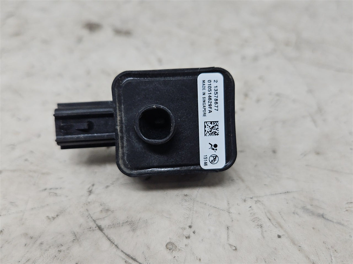 Used OEM 2015 SIERRA SIDE CRASH SENSOR 13578677, actual item photo 6