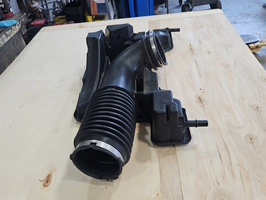 Used OEM 2014-2019 SIERRA SILVERADO 1500 AIR INTAKE TUBE RESONATOR, actual item photo 2