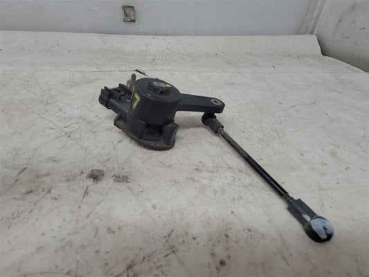 Used OEM 2016-2024 CAMARO REAR RIDE HEIGHT LEVEL SENSOR DRIVER LH, actual item photo 2