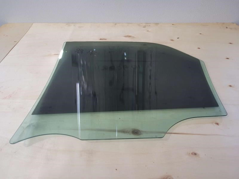 2005 CTS RH PASSENGER REAR DOOR GLASS 450 - image 6