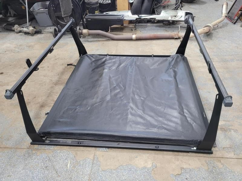 2014 SILVRDO15 ADD A RAC & ROLL UP SOFT TONNEAU COV 555 - image 8