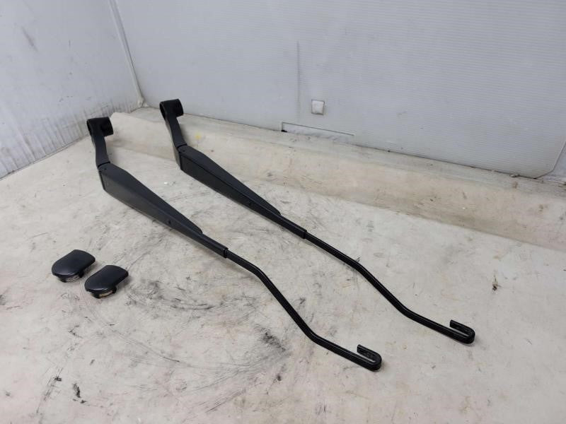 2019 ESCALAESV FRONT WINDSHIELD WIPER ARMS PAIR LH 605 - image 7