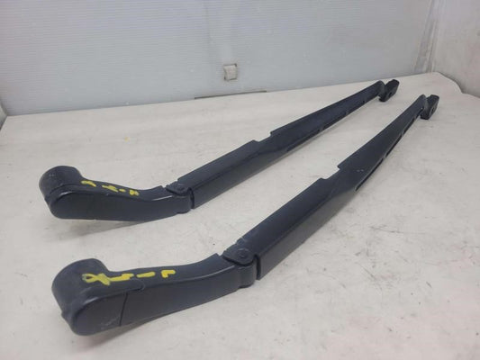 2018 SIERDEN15 FRONT WINDSHIELD WIPER ARMS PAIR LH 613 - image 2