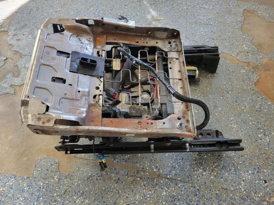 2009 YUKON RH PASSENGER FRONT SEAT TRACK MOTORS 841 - image 2