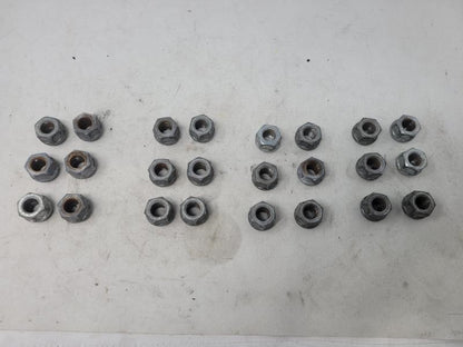 2013 YUKON SET OF 24 OEM LUG NUTS 1018 - image 1