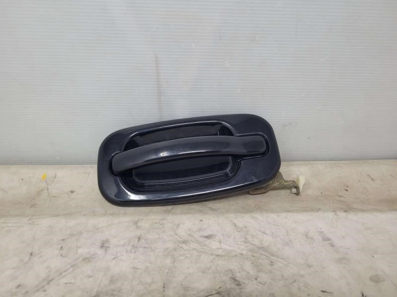 2004 YUKONXL15 OEM RH PASSENGER REAR DOOR HANDLE BL 1036 - image 6
