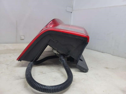 2008 ESCALAESV LH DRIVER TAIL LIGHT WITH HARNESS 1056 - image 4