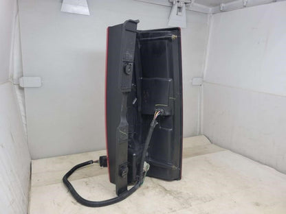 2008 ESCALAESV LH DRIVER TAIL LIGHT WITH HARNESS 1056 - image 7