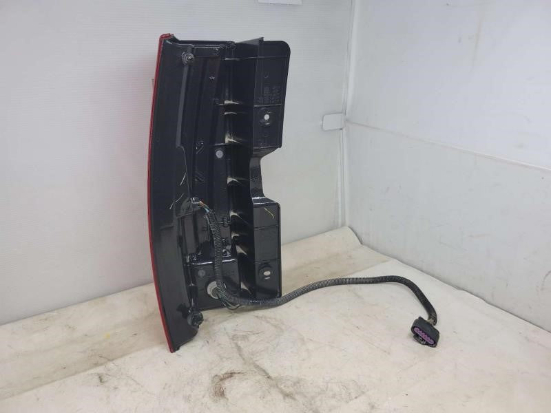 2008 ESCALAESV RH PASSENGER TAIL LIGHT WITH HARNESS 1057 - image 6