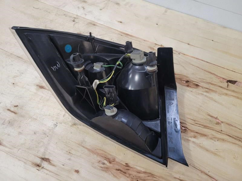2010 IMPALA RH PASSENGER TAIL LIGHT 15873297 1062 - image 7