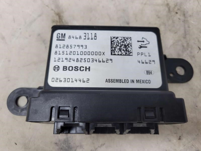 2020 SIERRA150 84683118 PARK ASSIST MODULE UD5 106 - image 1