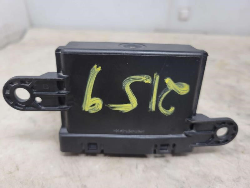 2020 SIERRA150 84683118 PARK ASSIST MODULE UD5 106 - image 6