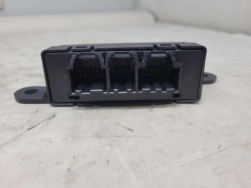 2020 SIERRA150 84683118 DRIVER PARK ASSIST MODULE 107 - image 2
