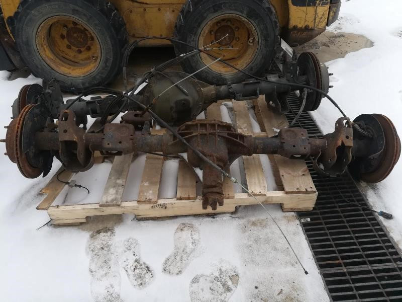 2008 ESCALADE REAR AXLE, 3.42 GU6, 88,956 MILES 1082 - image 1