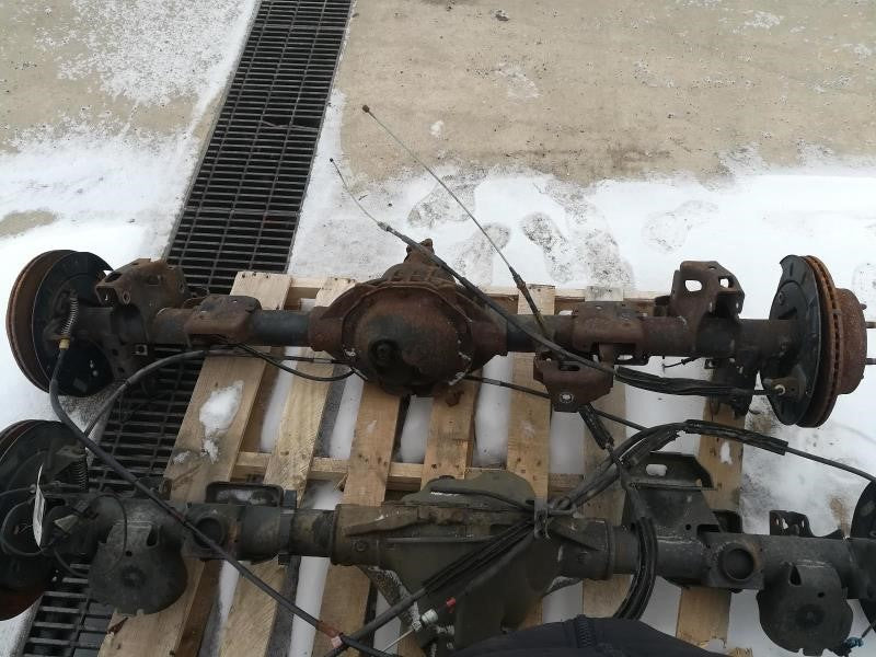 2008 ESCALADE REAR AXLE, 3.42 GU6, 88,956 MILES 1082 - image 4