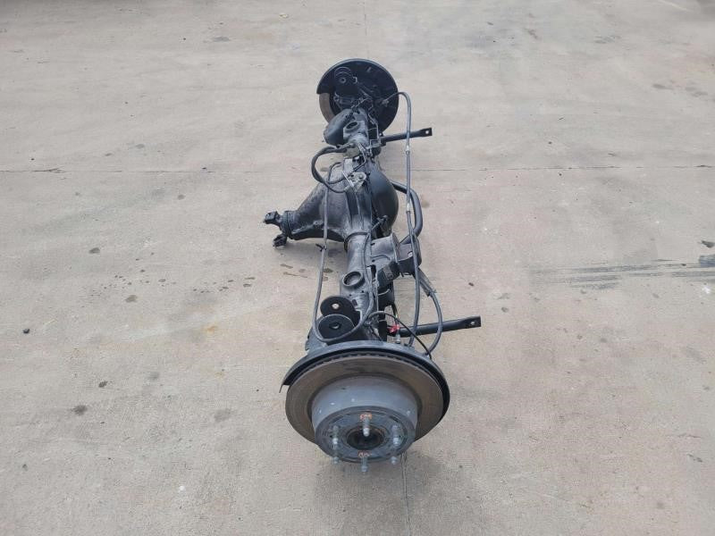 2016 ESCALADE REAR AXLE 3.23 GU5 RATIO, 33K MILES 1083 - image 2