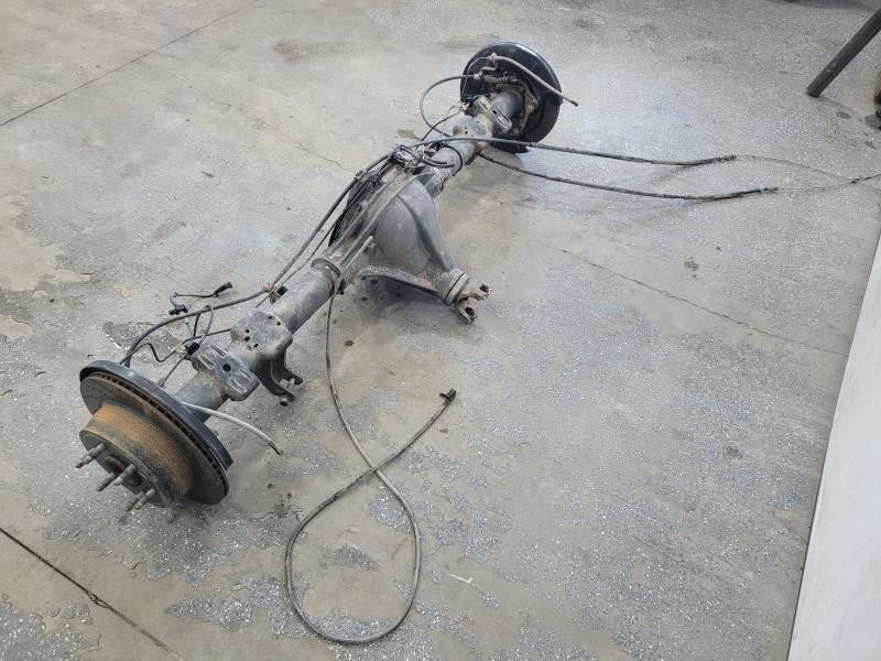 2017 SILVRDO15 REAR AXLE 117K MILES 3.23 9.75' RG 6 1086 - image 4