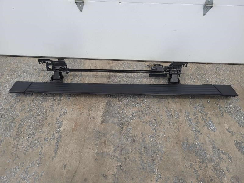 2014 ESCALADE RH POWER RUNNING BOARD, SOUTHERN 1095 - image 1