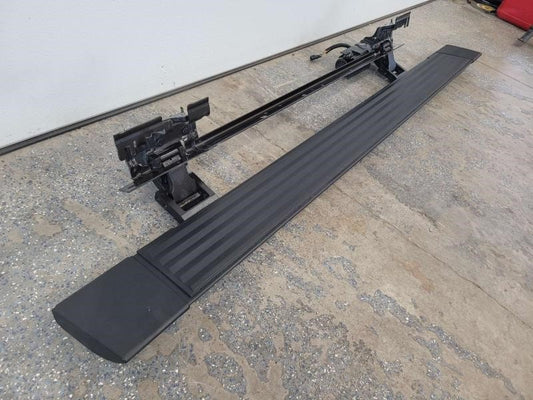 2014 ESCALADE RH POWER RUNNING BOARD, SOUTHERN 1095 - image 2