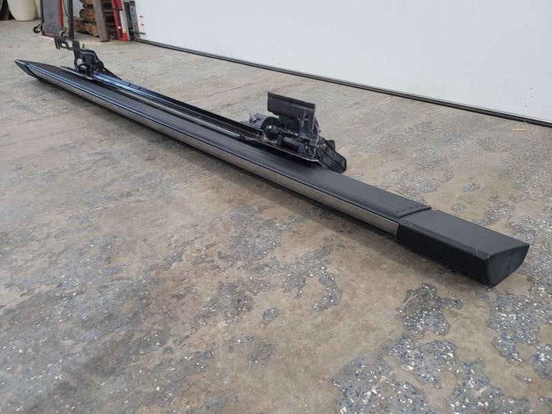 2014 ESCALADE RH POWER RUNNING BOARD, SOUTHERN 1095 - image 20